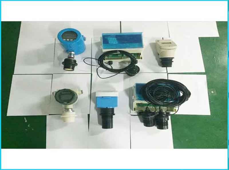 燁立超聲波液位計展示