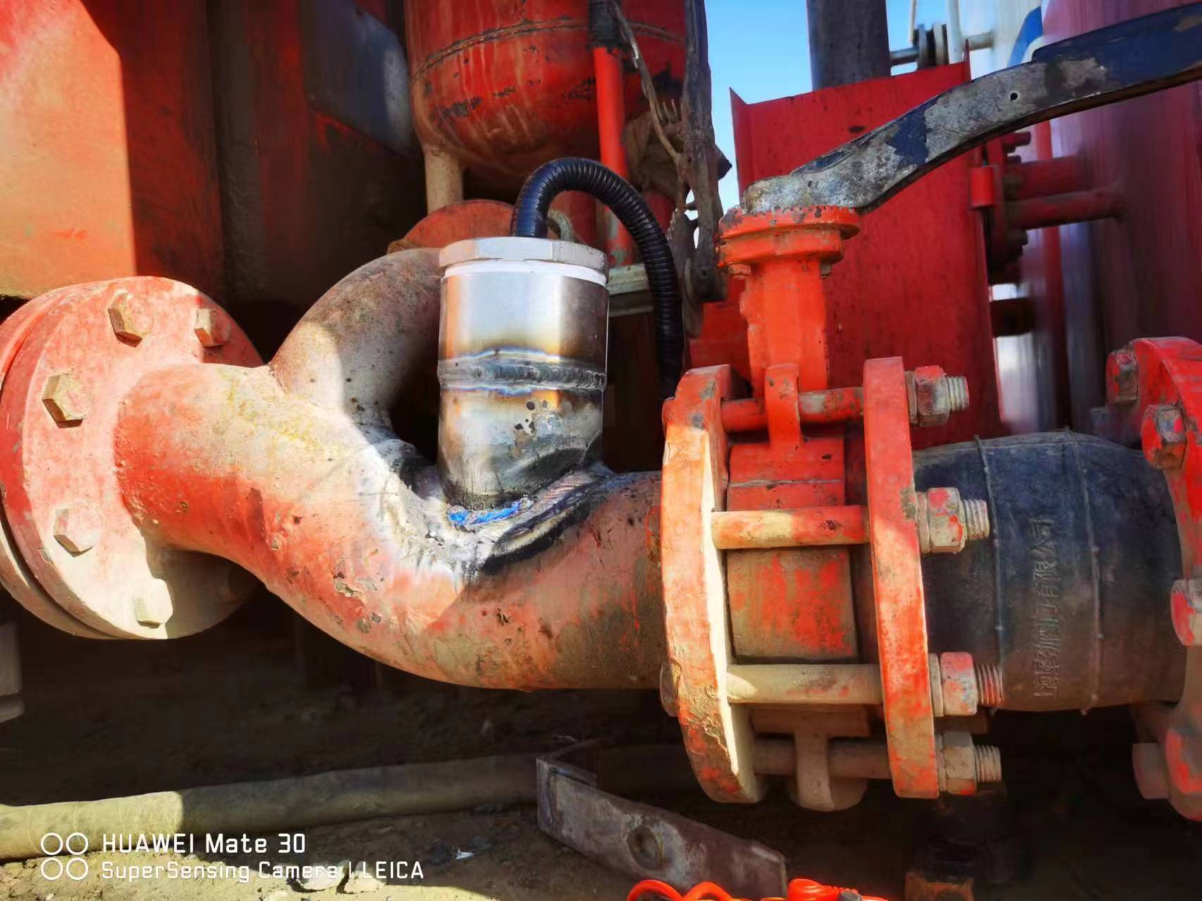 污泥濃度(懸浮物)監(jiān)測(cè)儀現(xiàn)場(chǎng)安裝圖